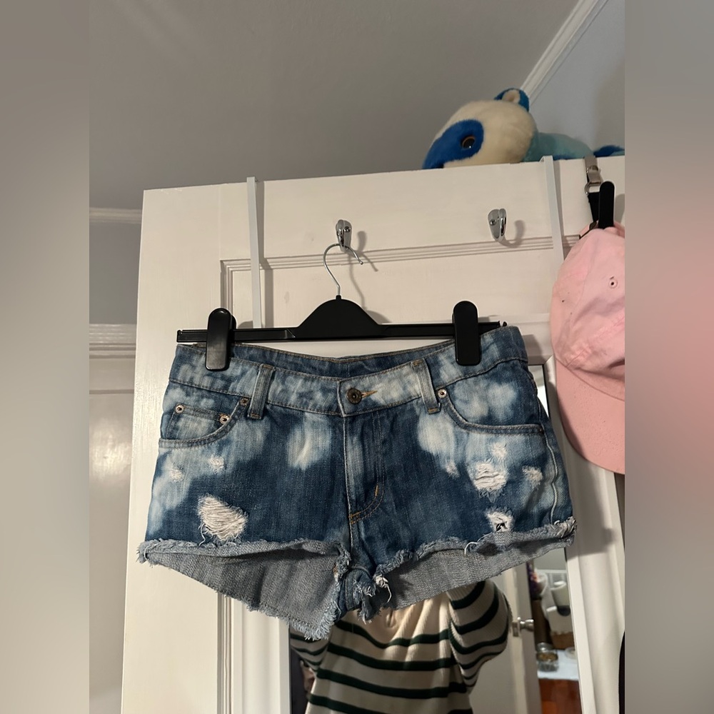 Carmar Ripped Light Wash Denim Short Shorts Women 27 M New
